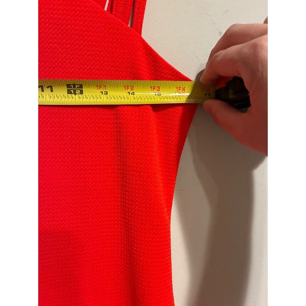 Ronni Nicole Red Textured Sheath Dress Strappy Cage Neckline Size 6‎